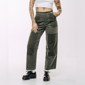 P&Co Women’s Surplus High Waisted Pant - Khaki/Olive